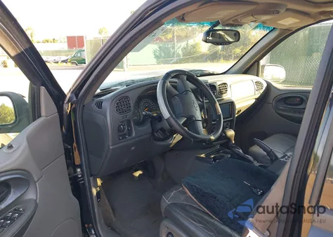 2004 Chevrolet Trailblazer Ls/Lt z USA, uszkodzony, nr VIN 1GNDS13S342210947